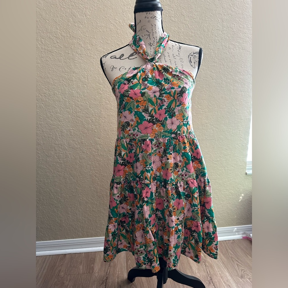 Womens size Small Floral Printed Tier Halter dress